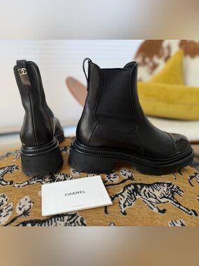 CHANEL Black Leather Chelsea Lug Boots